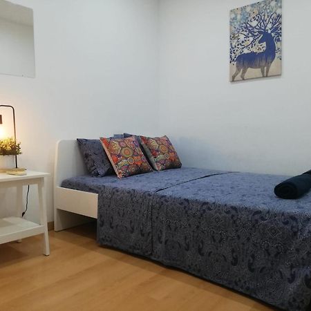 Habitacion Doble En Eixample Βαρκελώνη Εξωτερικό φωτογραφία